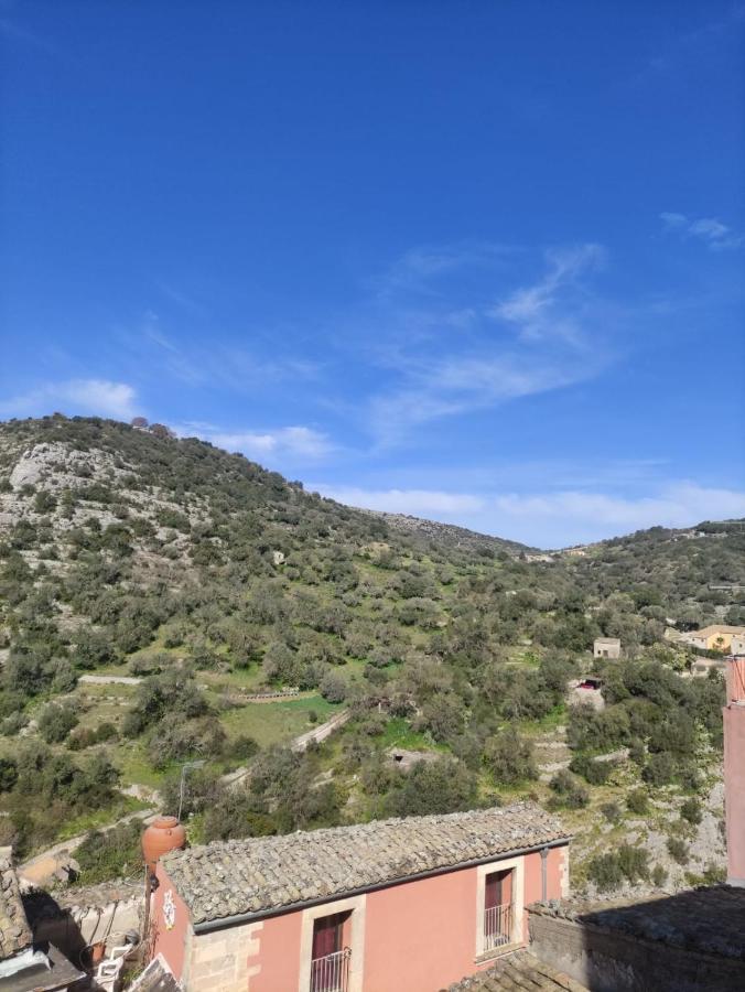 Casa Vacanze A Truatura Villa Ragusa Bagian luar foto